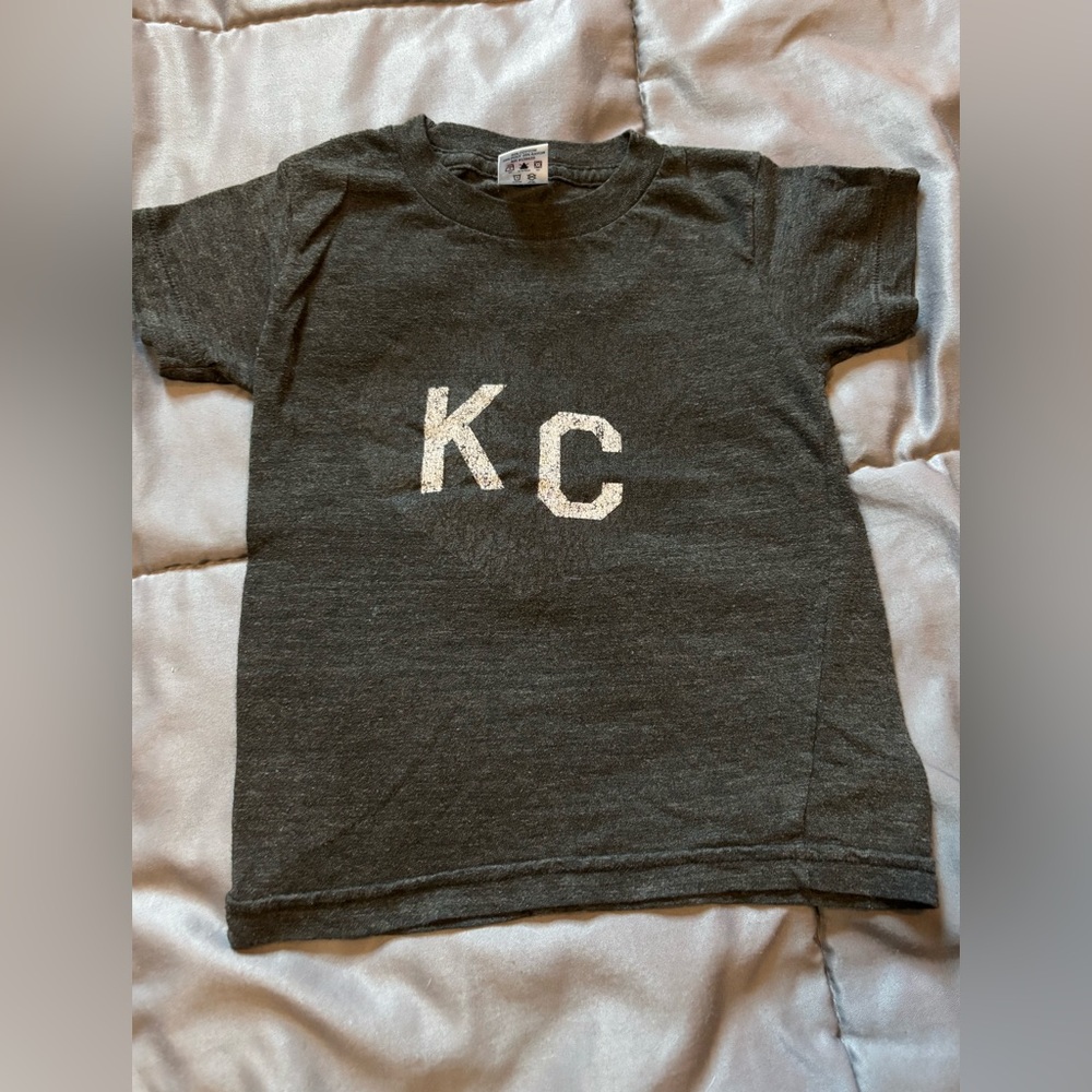 Kids Charlie Hustle 🖤KC🩶Charcoal Gray T-Shirt